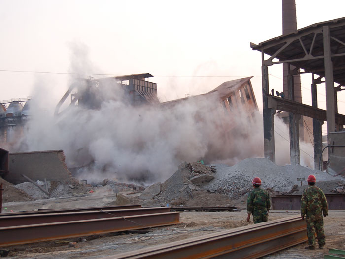 涔濈緤(xie)閽㈢瓔(ying)娣峯嚌(ji)鍦(shi)熸帶鍒剁垎(he)鐮(lian)?