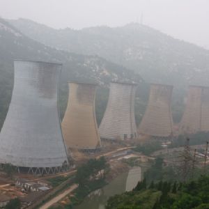 鑾辮姕鍙戠數鍘(zha)傛(yong)按濉(sui)旂垎(he)鐮存媶闄(yao)ゅ伐紼(fu)?